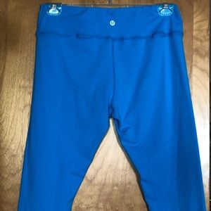 Lululemon Blue Cropped Leggings